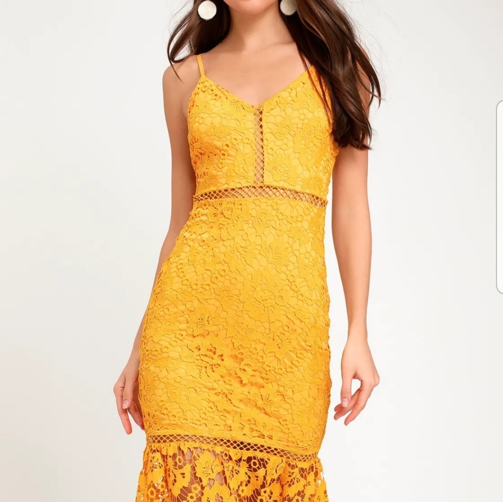 NWT LULUS TALIAH GOLDEN YELLOW LACE MIDI DRESS